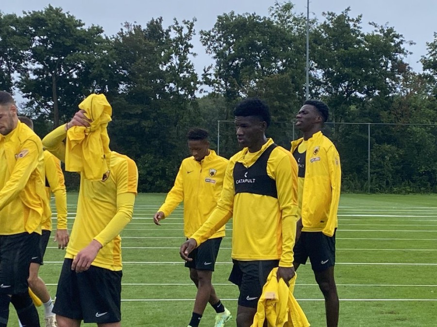 zini aek ollandia.jpg