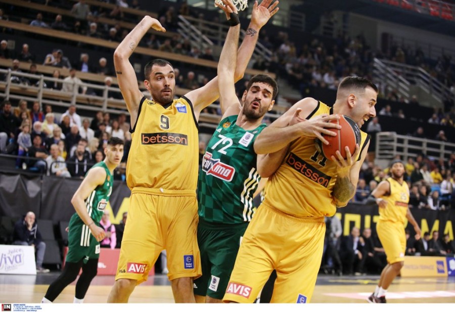 aek pao jankovic rebound.jpg