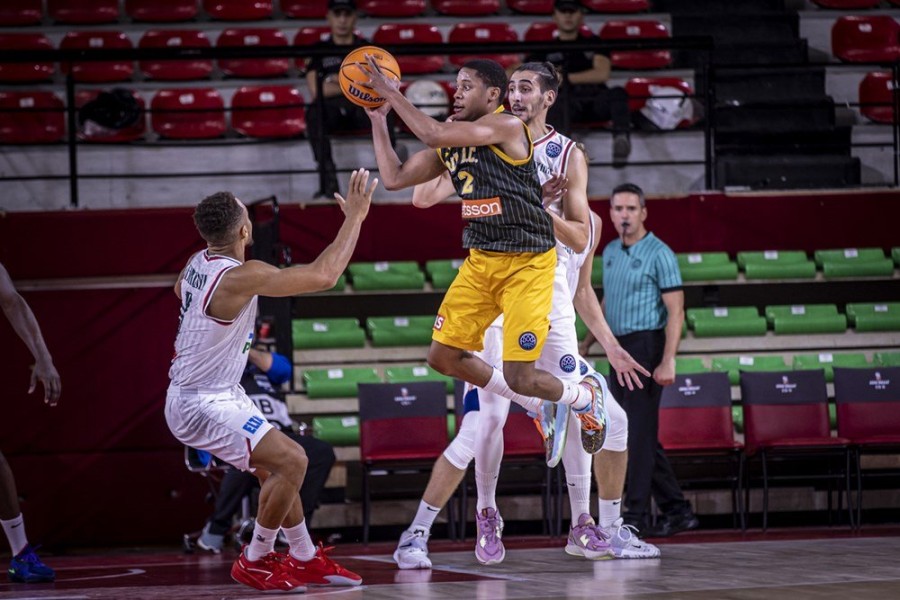 frazier karsiyaka aek.jpg