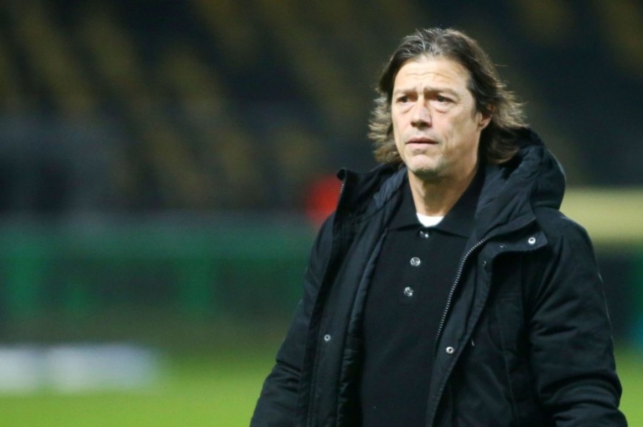 almeyda-aek.jpg