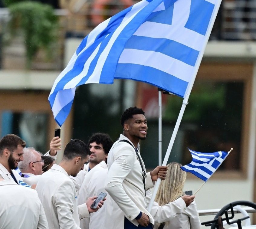 GTb0BsaWQAA_Dcd.jfif