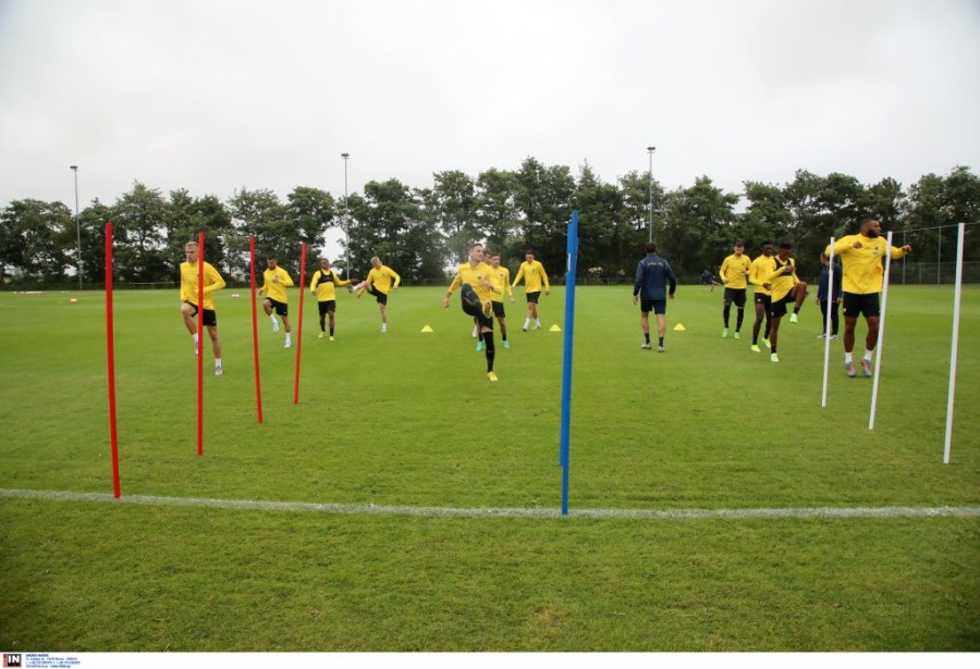 aek proponisi ollandia.jpg