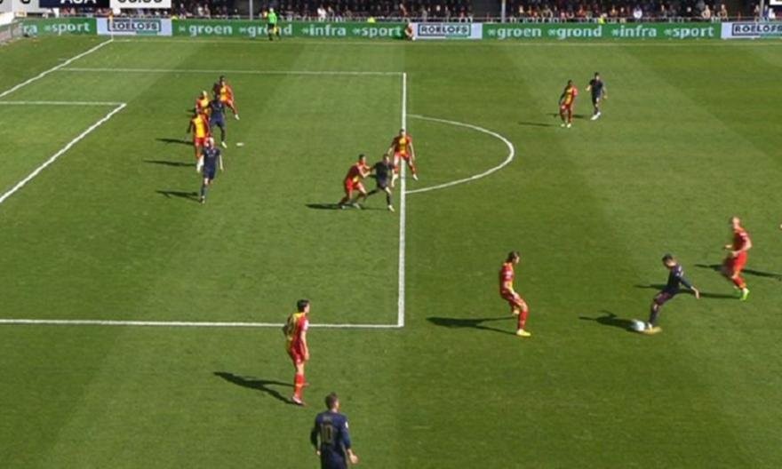 ajax-offside_170341.jpg