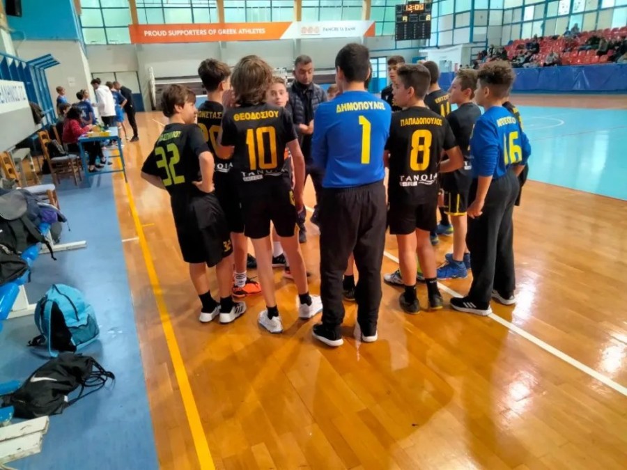 aek-handball-academy-team-omada-omadiki1322133213.jpg
