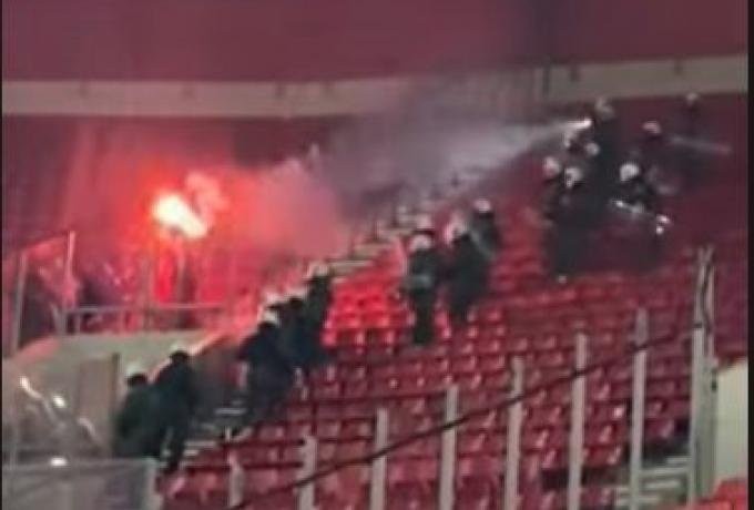 epeisodia oly qara1.jpg