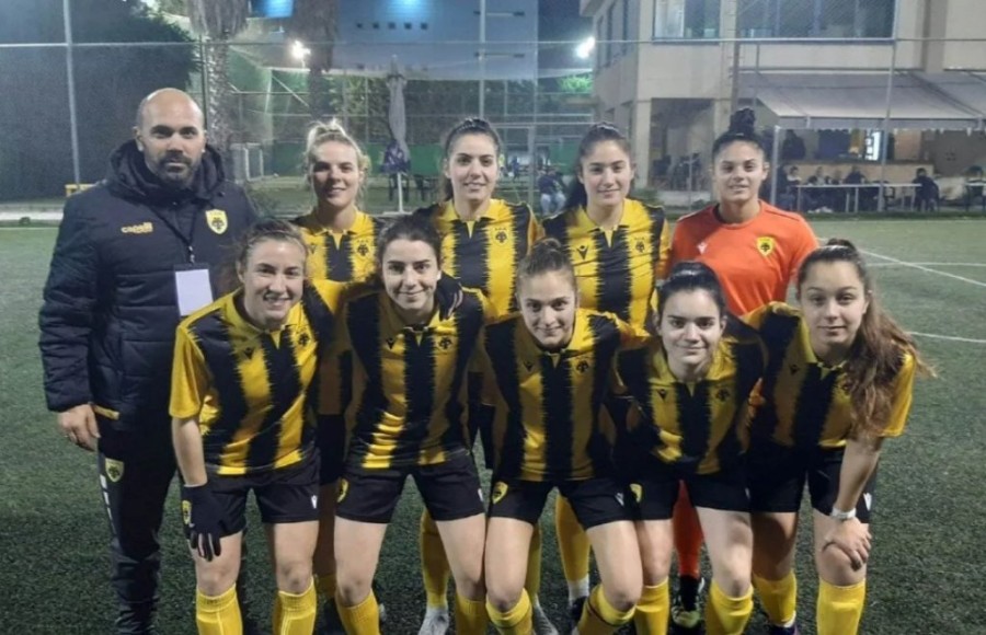 aek womens futsal.jpg