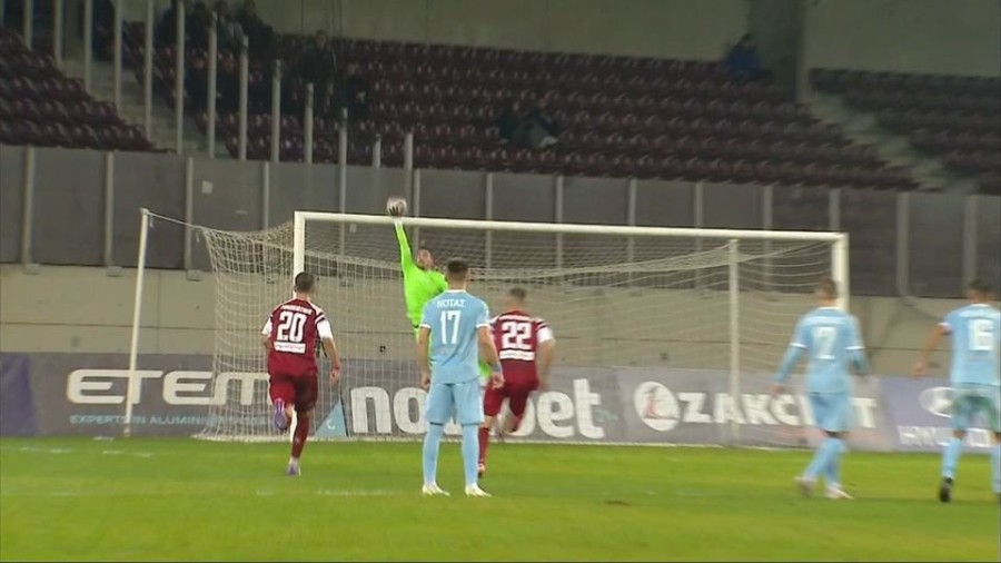 profile_player-960x540 (1).JPG