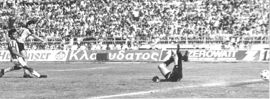 1-6-1983-olympiakos-aek-0-1b.jpg