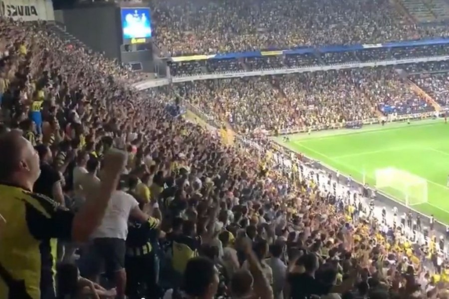 fenerbache-fans.jpg