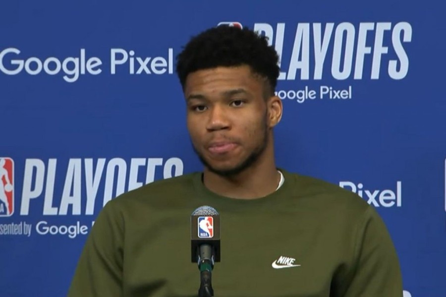 giannis.jpg
