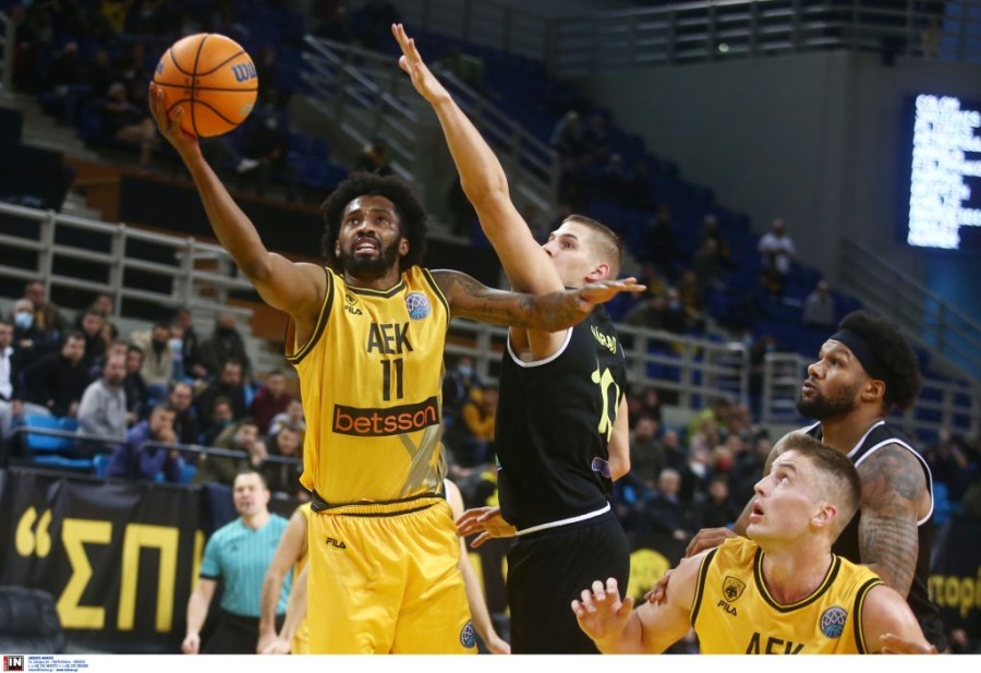 angola aek falco.jpg