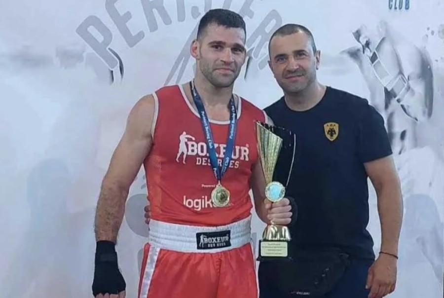 aek boxing 1.jpg