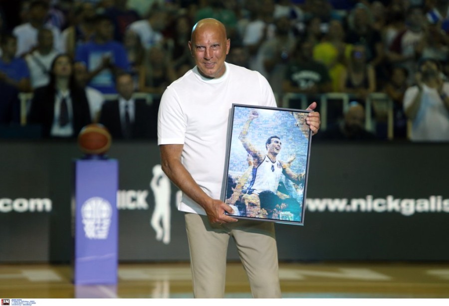 nikos galis vravefsi.jpg