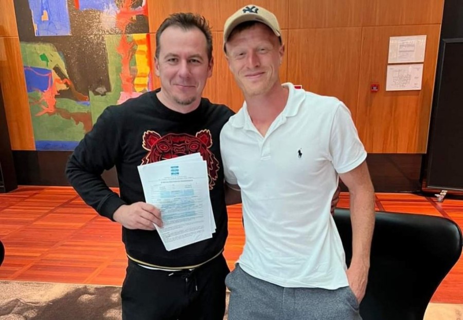 γιονσον κουχαρσκι .jpeg