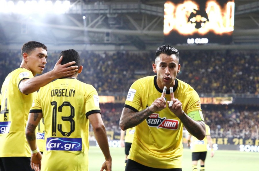 aek365_ ΑΕΚ-Άγιαξ_ 05.10 Press.jpg