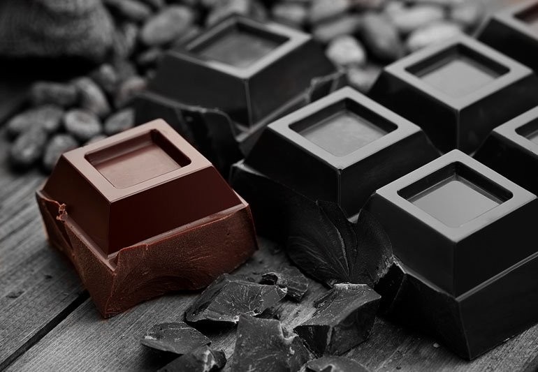 darkChocolate-463813283-770x533-1-2.jpg