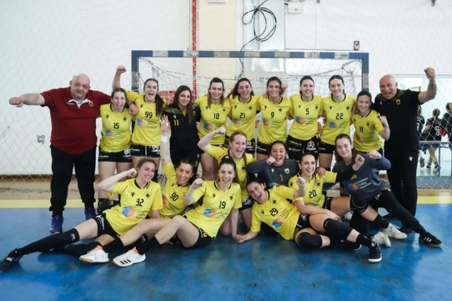 aek-anodos-women-handball.jpg