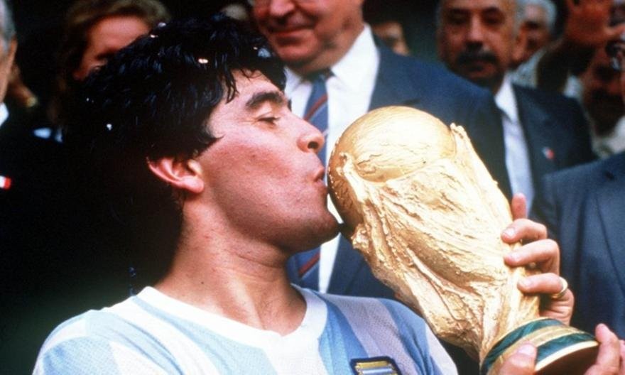 maradona-world-cup_193726.jpg