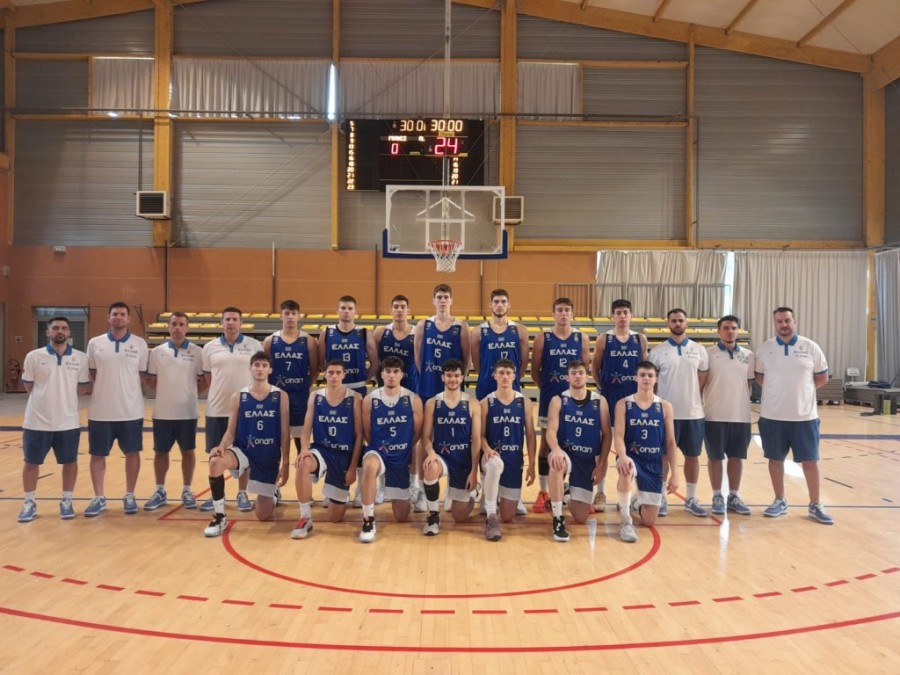 ethniki basket neon andron.jpg