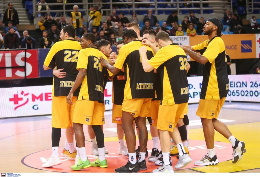 aek basketball players.jpg