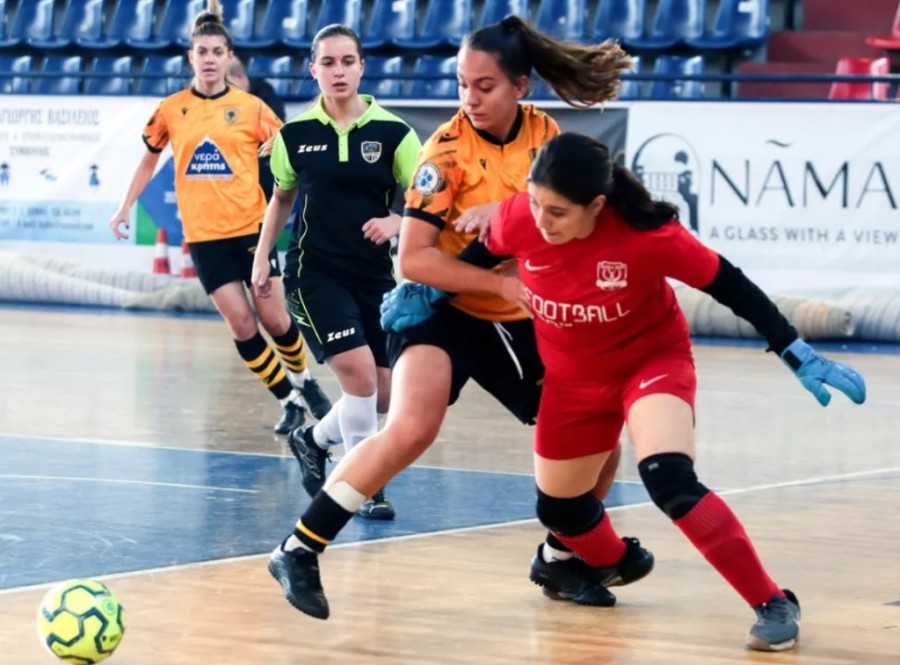 aek womens futsal.jpg