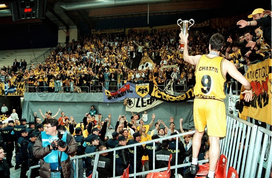 chatzis lozani aek kinder 2000.jpg