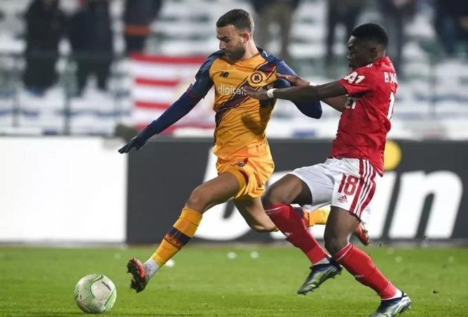 Μπράντλει Μαζικού.jpg