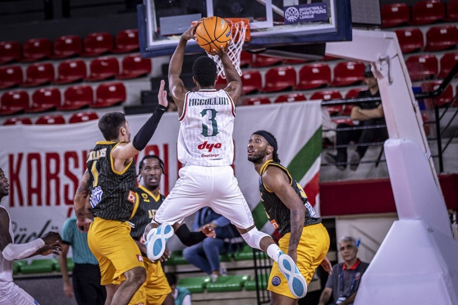 mccollum karsiyaka aek.jpg