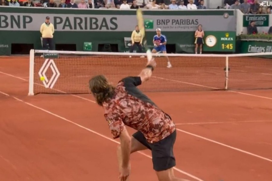 tsitsipas2.jpg