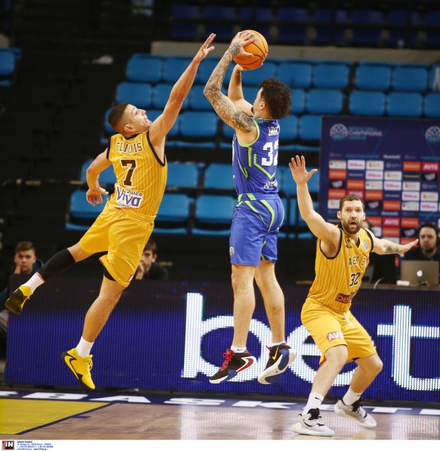 flionis defence aek tofas.jpg