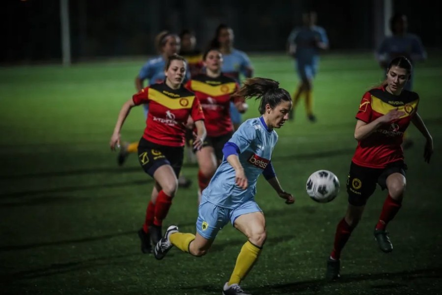 aek-limnos-podosfairo-gynaikwn-soccer-women-panigiriki-team-omada-omadiki312312321play.jpg