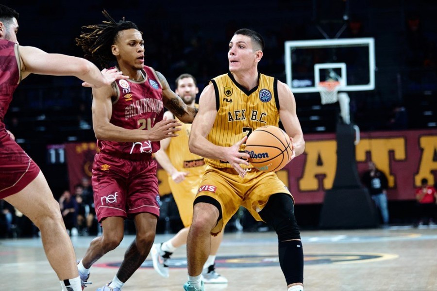 flionis galatasaray aek.jpg