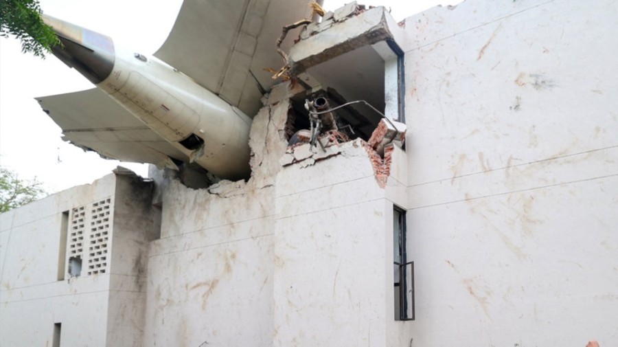 india_plane_crash-afp-xrwma.jpg