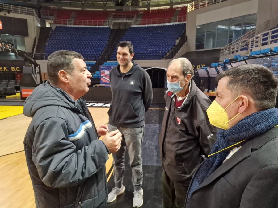 mavroeidis filiko pampaidon aek.jpg