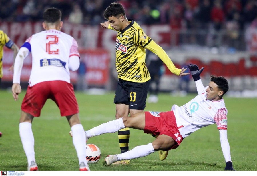 machairas panserraikos aek.jpg