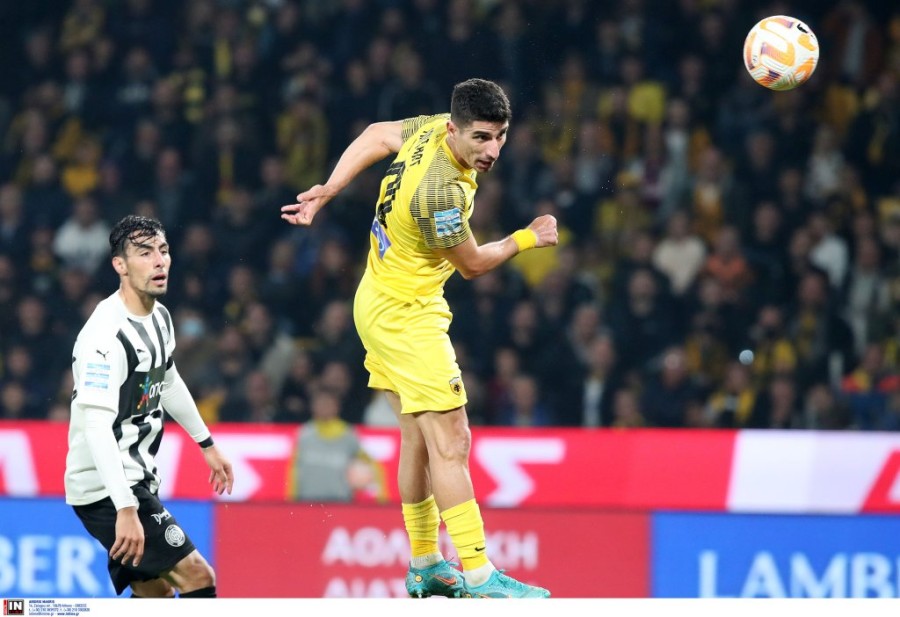 mantalos aek ofi.jpg