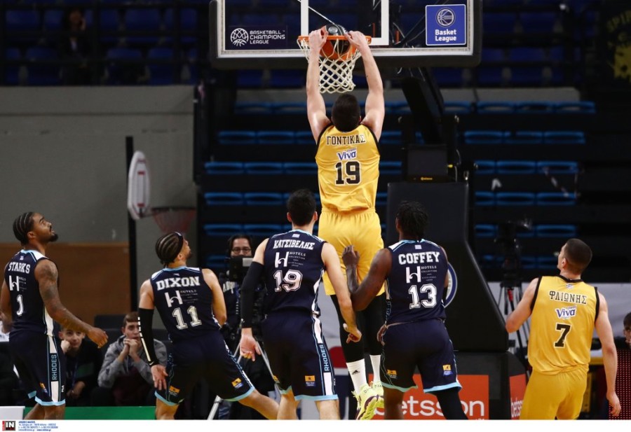 aek kolossos gontikas dunk.jpg
