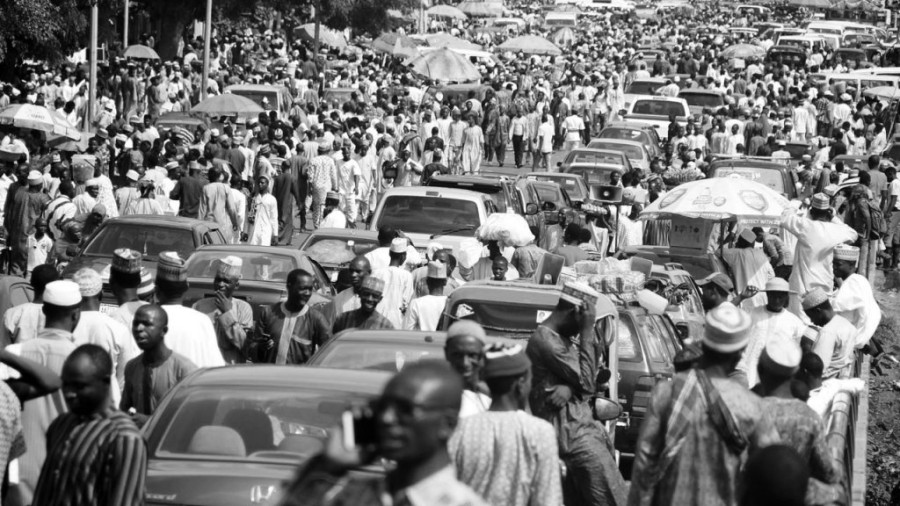 Nigerians-crowd-population-2 (1).jpg