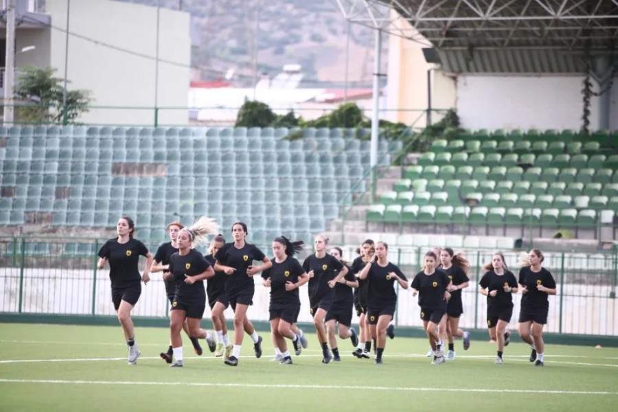 aek-soccer-women-football-gynaikes-ginaikes-podosfairo.jpg