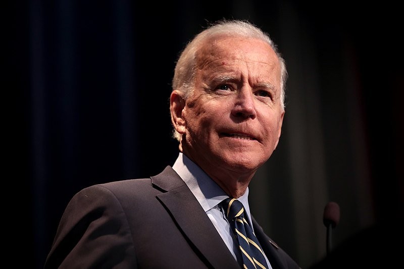 800px-Joe_Biden_(48651180272).jpg