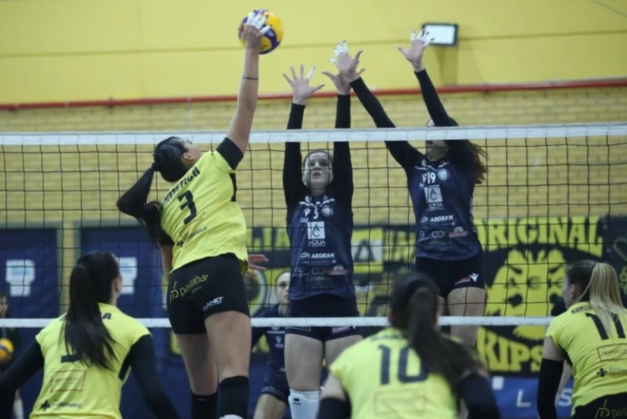 aek womens volleyball.jpg