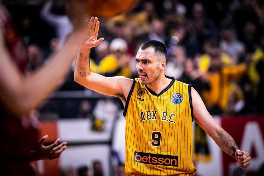 oriola aek galatasaray.jpg