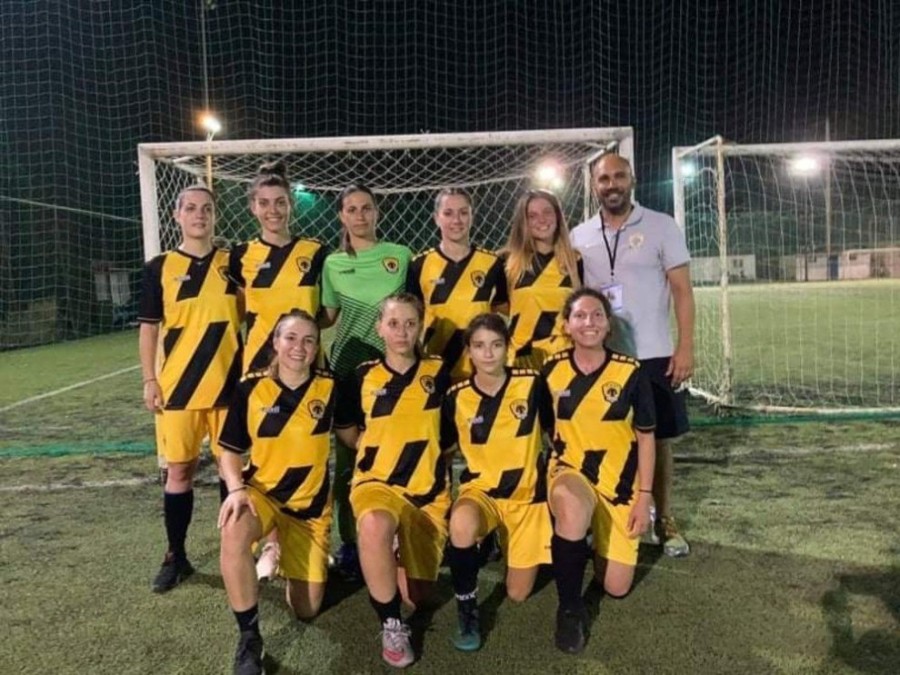 aek-futsal-women-gynaikes-ginaikes-salas-team-omada-omadiki1.jpg