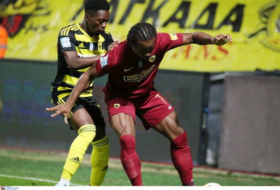 levi garcia aek aris.jpg