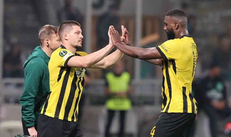 ΔΤ - Golden Sub 24.10 Press.jpg