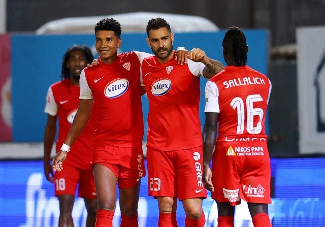 νεα Σαλαμίνα.jpg