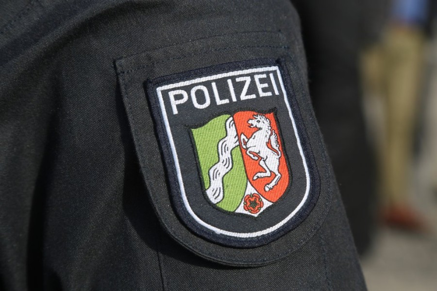 Polizei_Nordrhein-Westfalen_7641.jpg