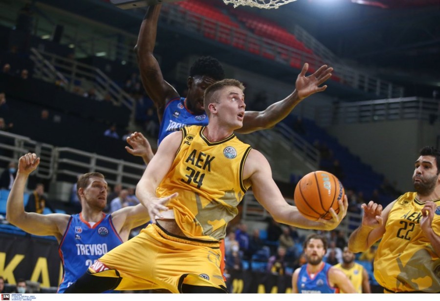 hummer aek treviso.jpg