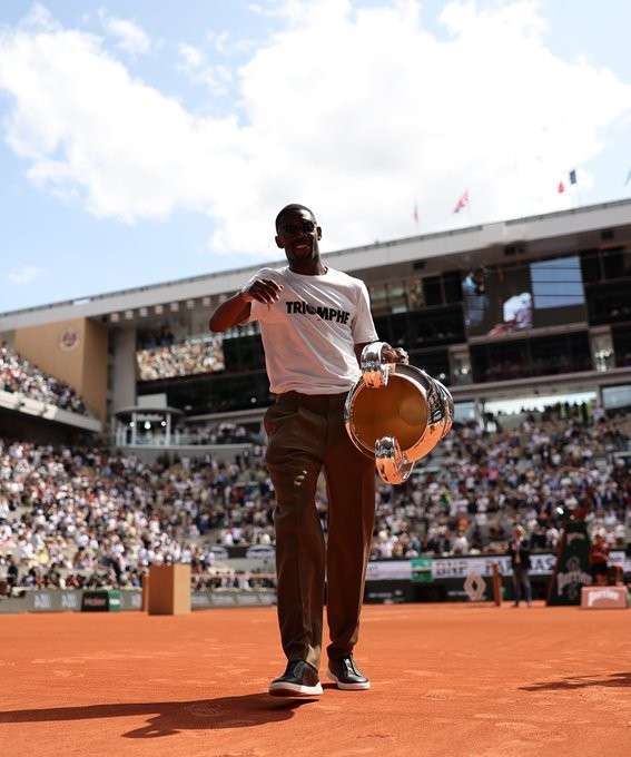 GsccSj3W8AAiEgZ.jfif