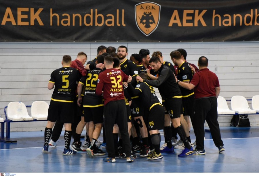 aek handball players.jpg